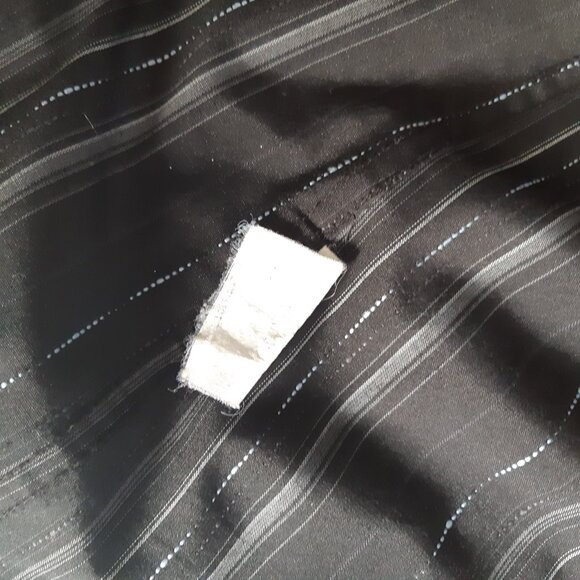 ⚡️BUY 3 for $55⚡️ MEXX SZ M Men's Black & White Striped Button Up Dress Shirt - Picture 9 of 14